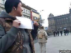 Seksi bbw jahanje kurac u zahodu